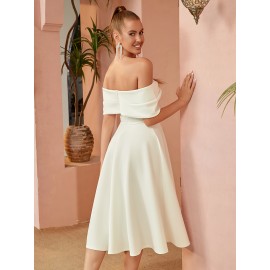 Trendy Twist Solid Color Pleated Bridesmaid Dress - Elegant Off Shoulder Backless Design for Spring & Summer, Women's Formal Wear with Flowy Silhouette and Chic Style